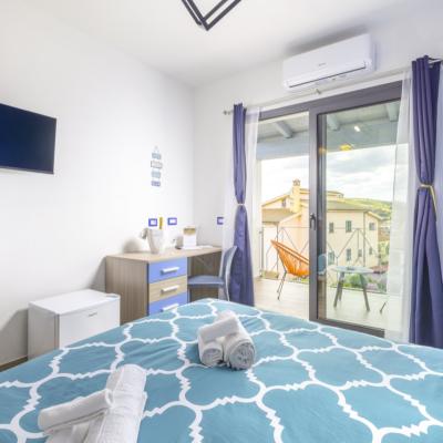 Camera Santorini Hotel Sardegna 2